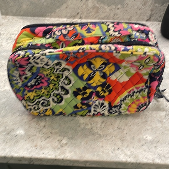 Vera Bradley travel toiletry bag with brush compartments. - Picture 5 of 5